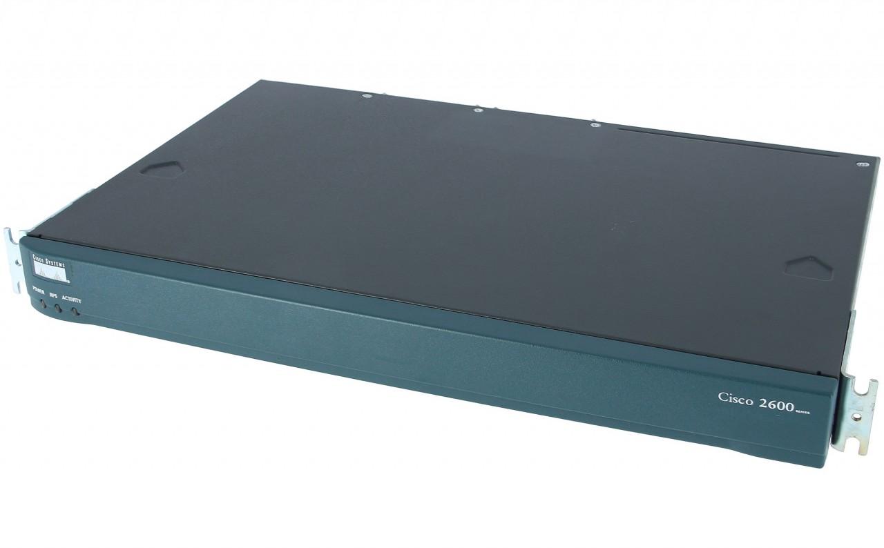 CISCO2610 Ethernet Modular Router w/ Cisco IOS IP Software