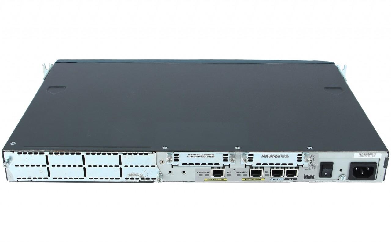 Cisco CISCO2611XM Dual 10/100 Ethernet Router w/ IOS IP, 32F/ 128D