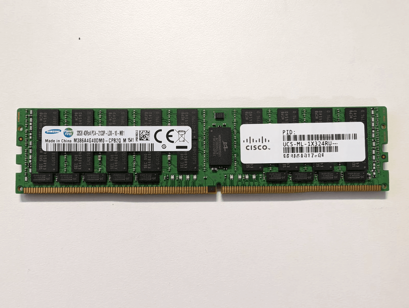 Cisco UCS-ML-1X324RU-G